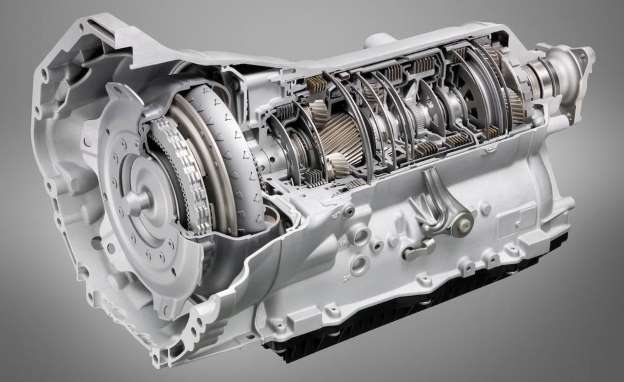 Transmisión ZF de Fiat Chrysler para híbridos de nueva generación