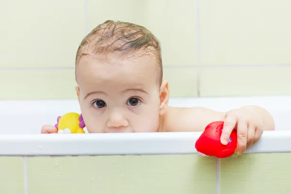 Cuidados para el baño del bebé