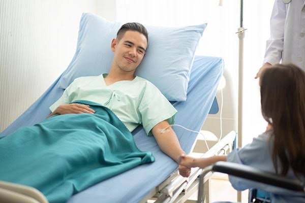 chico en recuperación